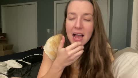 lothlori online show from January 16, 2026, 1:53 am