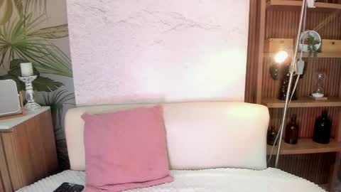 Lotti online show from May 26, 2026, 8:16 pm