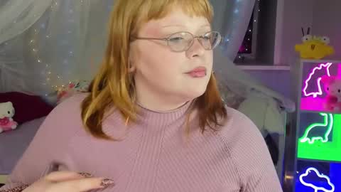 Snapshot of lottieparker chatting on December 15, 2025, 12:42 pm Lottie online show from December 15, 2025, 12:42 pm