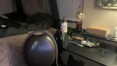 Lottiepoppie online show from December 11, 2024, 1:28 pm