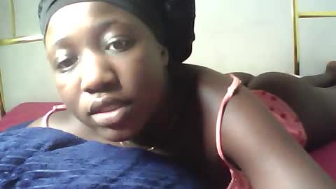 Snapshot of lotty_lavilla chatting on July 28, 2026, 2:29 am lotty_lavilla online show from July 28, 2026, 2:29 am