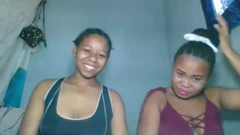 louane98 online show from March 25, 2026, 1:28 pm