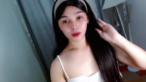 Snapshot of louilalicious chatting on November 2, 2025, 1:24 pm louilalicious online show from November 2, 2025, 1:24 pm