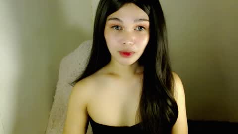 Snapshot of louilalicious chatting on November 22, 2025, 11:48 pm louilalicious online show from November 22, 2025, 11:48 pm