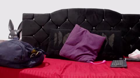 OF louis bcasta1 online show from February 1, 2025, 10:59 am