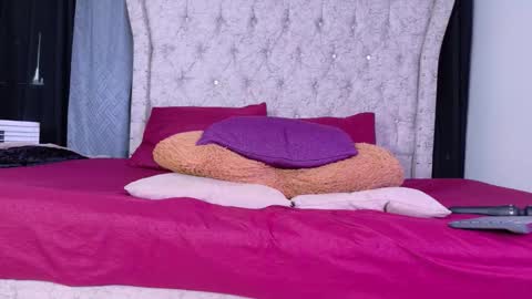 OF louis bcasta1 online show from October 11, 2025, 9:35 pm