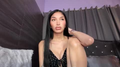 Snapshot of louiseelizabeth chatting on January 18, 2026, 12:42 pm samantha online show from January 18, 2026, 12:42 pm