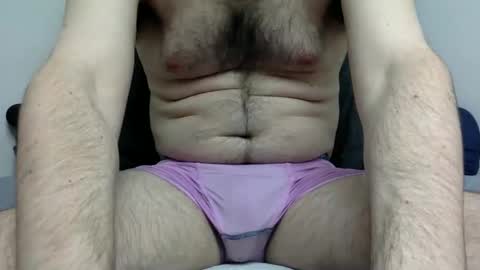 love_a_big_booty online show from April 29, 2026, 2:37 am