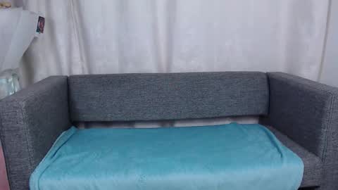 Snapshot of love_bella_ chatting on November 14, 2025, 12:31 am love bella online show from November 14, 2025, 12:31 am