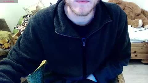 Snapshot of love_bert chatting on February 27, 2025, 8:09 pm Love bert online show from February 27, 2025, 8:09 pm