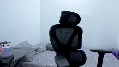 Nina online show from March 27, 2026, 8:08 pm