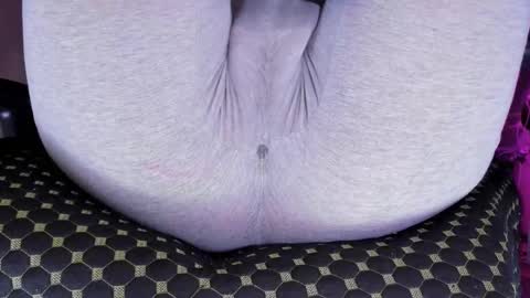 Kira online show from November 8, 2025, 10:59 am