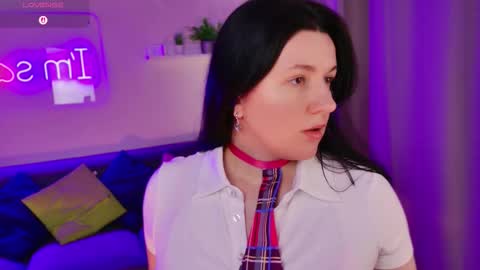 Monika online show from November 30, 2025, 11:42 pm