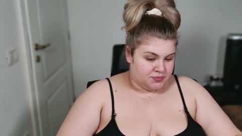 Ally online show from December 2, 2025, 8:08 am