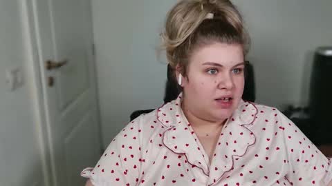 Ally online show from December 4, 2025, 8:56 am