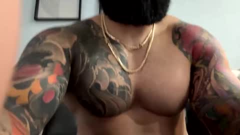 Snapshot of loveathickbitch chatting on September 22, 2025, 7:38 pm loveathickbitch online show from September 22, 2025, 7:38 pm