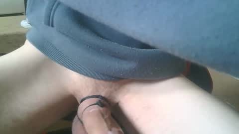 lovechicks000 online show from April 12, 2026, 12:43 pm