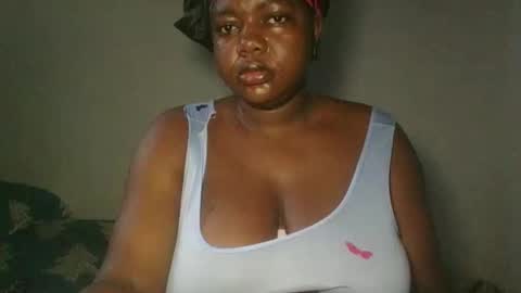 mila online show from February 18, 2026, 7:37 am