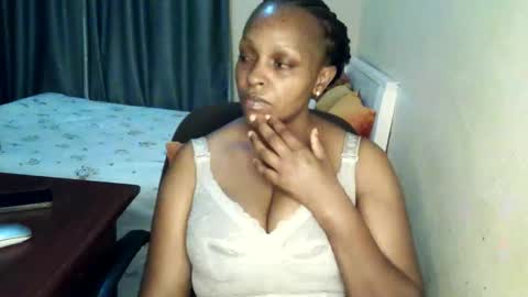 loveedee4 online show from May 15, 2026, 10:28 pm