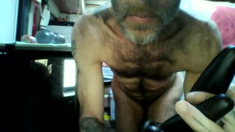 Snapshot of lovefeetcams27 chatting on January 1, 2025, 8:24 am lovefeetcams27 online show from January 1, 2025, 8:24 am