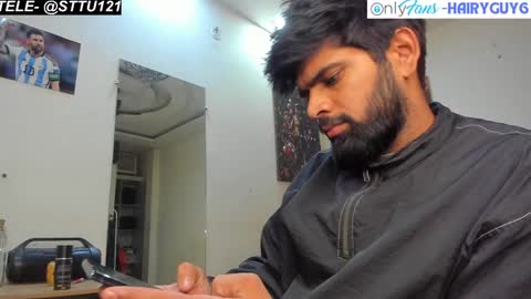 Snapshot of lovehairyindian chatting on December 9, 2024, 7:07 pm Indian hairy online show from December 9, 2024, 7:07 pm