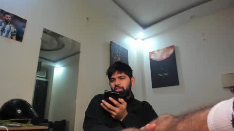 Snapshot of lovehairyindian chatting on January 9, 2025, 6:04 pm Indian hairy online show from January 9, 2025, 6:04 pm