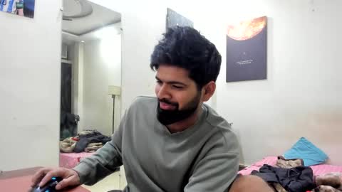 Snapshot of lovehairyindian chatting on February 5, 2025, 11:23 am Indian hairy online show from February 5, 2025, 11:23 am