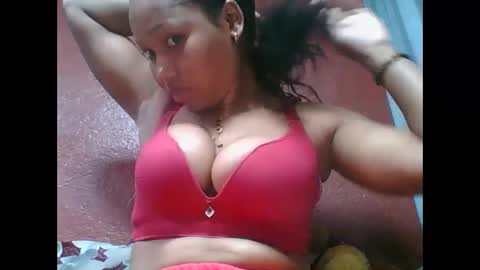 Snapshot of loveinlife750427 chatting on October 2, 2025, 5:03 am loveinlife750427 online show from October 2, 2025, 5:03 am