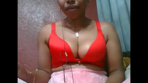 Snapshot of loveinlife750427 chatting on October 5, 2025, 8:07 pm loveinlife750427 online show from October 5, 2025, 8:07 pm