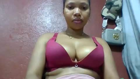 Snapshot of loveinlife750427 chatting on April 29, 2026, 3:10 am loveinlife750427 online show from April 29, 2026, 3:10 am