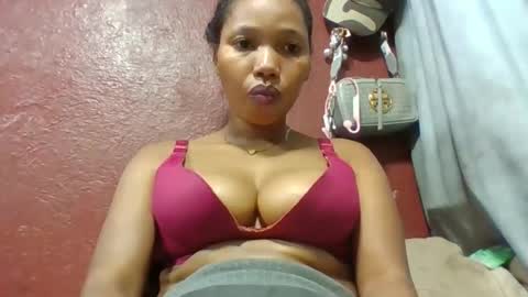 Snapshot of loveinlife750427 chatting on May 14, 2026, 5:31 pm loveinlife750427 online show from May 14, 2026, 5:31 pm