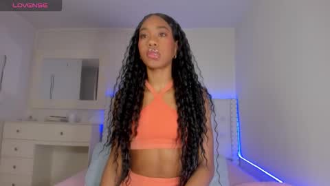 Val online show from October 15, 2025, 2:06 pm