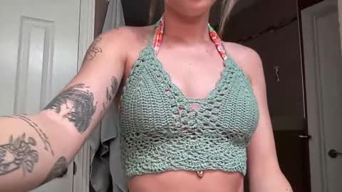 just Ivy D online show from April 14, 2026, 5:08 pm