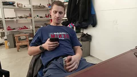 lovejimmi online show from November 12, 2025, 6:36 am