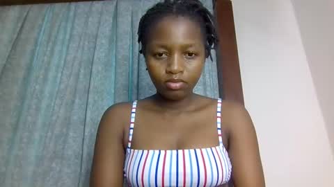 Snapshot of lovelbrownie chatting on October 26, 2025, 9:26 am lovelbrownie online show from October 26, 2025, 9:26 am