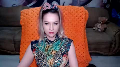private open online show from February 21, 2025, 3:21 pm