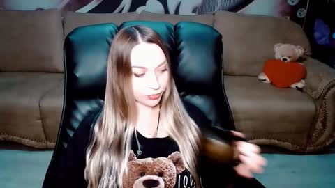 private open online show from February 2, 2026, 4:06 pm