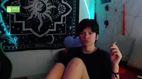 Alex  Violet online show from October 21, 2025, 6:08 pm