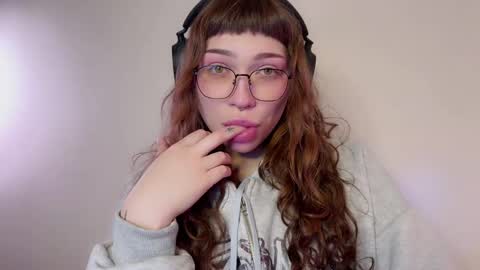 Snapshot of lovelorn_ chatting on January 12, 2025, 4:29 pm Elsa online show from January 12, 2025, 4:29 pm