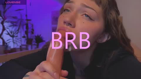 Snapshot of lovelorn_ chatting on September 15, 2025, 2:44 am Elsa online show from September 15, 2025, 2:44 am