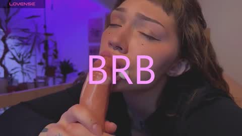 Snapshot of lovelorn_ chatting on November 3, 2025, 6:03 am Elsa online show from November 3, 2025, 6:03 am