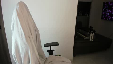 Cassie online show from January 21, 2025, 11:45 pm