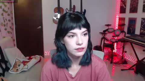 Cassie online show from October 1, 2025, 8:15 pm