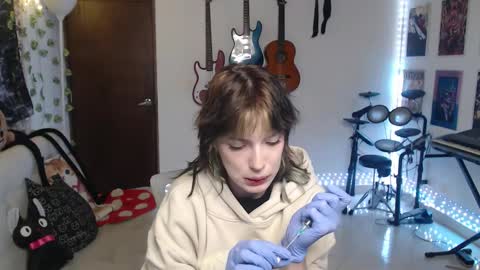 Cassie online show from November 2, 2025, 1:08 am