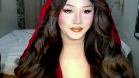 Snapshot of lovely_coleen chatting on December 16, 2025, 2:49 am lovely_coleen online show from December 16, 2025, 2:49 am