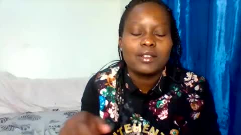 Snapshot of lovely_goodness chatting on December 14, 2024, 4:56 am enid online show from December 14, 2024, 4:56 am