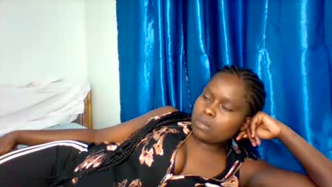 Snapshot of lovely_goodness chatting on January 14, 2025, 12:14 pm enid online show from January 14, 2025, 12:14 pm