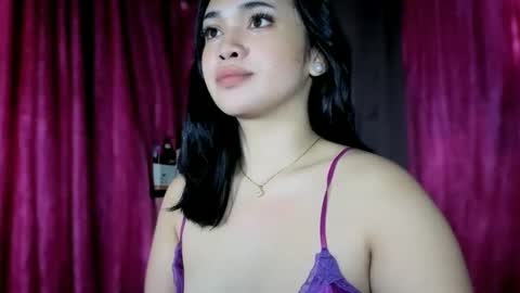 Snapshot of lovely_kurtny04 chatting on May 9, 2026, 4:39 am LOVE online show from May 9, 2026, 4:39 am
