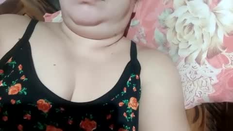 Snapshot of lovely_orchid chatting on January 19, 2025, 5:18 pm lovely_orchid online show from January 19, 2025, 5:18 pm