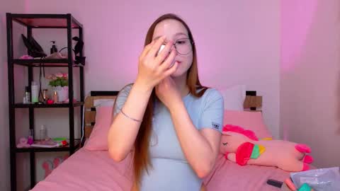 Lolly online show from October 11, 2025, 1:27 am